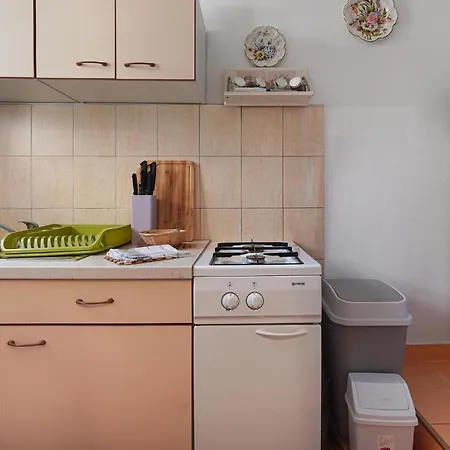 Дом отдыха 2 Bedroom Amazing In Опатия