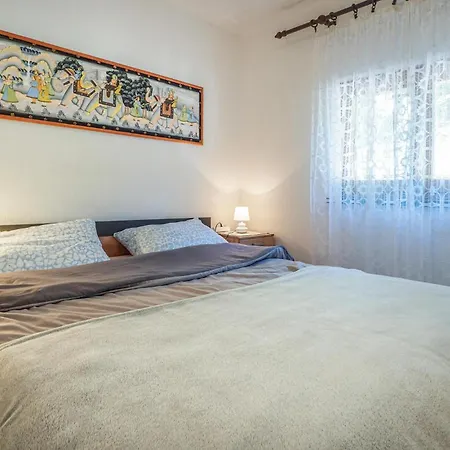 2 Bedroom Amazing In *