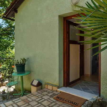 2 Bedroom Amazing In Abbazia