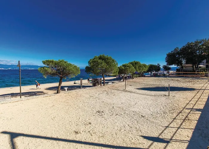 Holiday home 2 Bedroom Amazing In