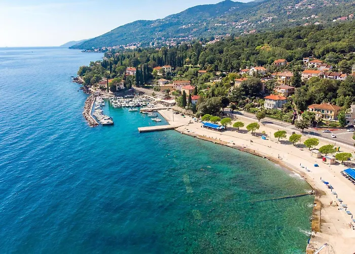 2 Bedroom Amazing In Hébergement de vacances